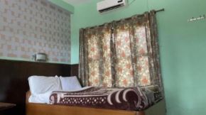 Hotel Chitwan Park Cottage
